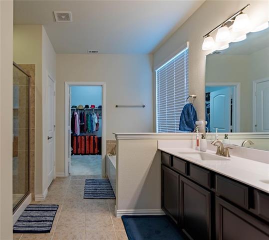 Building Photo - 517 Windward Dr