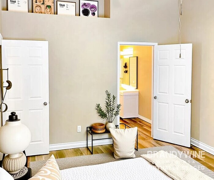 Building Photo - 4013 Caban Ct