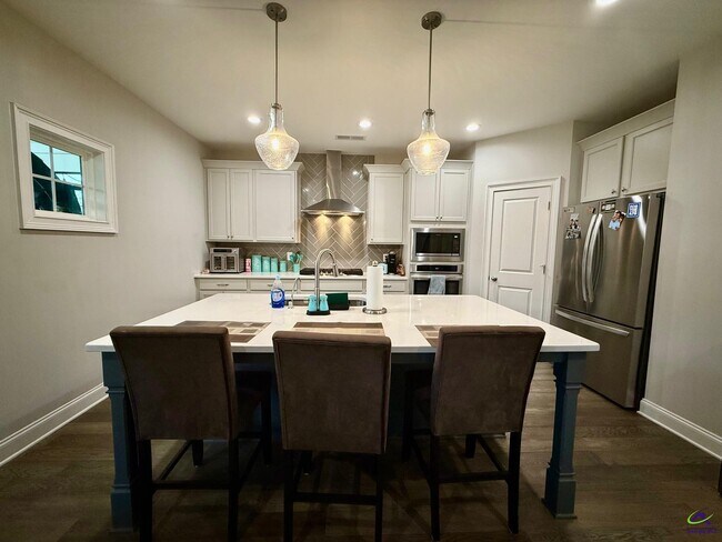 Building Photo - 404 Bella Notte Cir