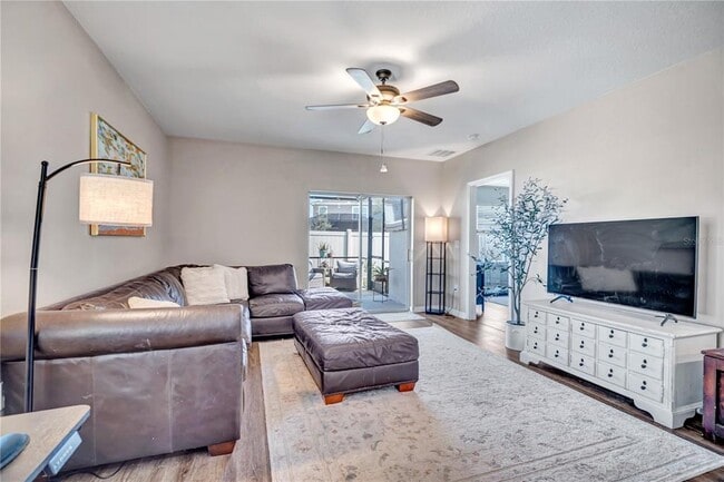 Building Photo - 32705 Brooks Hawk Ln