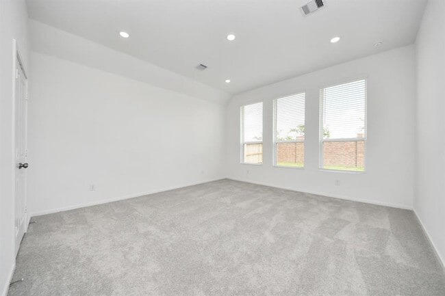 Building Photo - 13407 Harbor Pt Dr