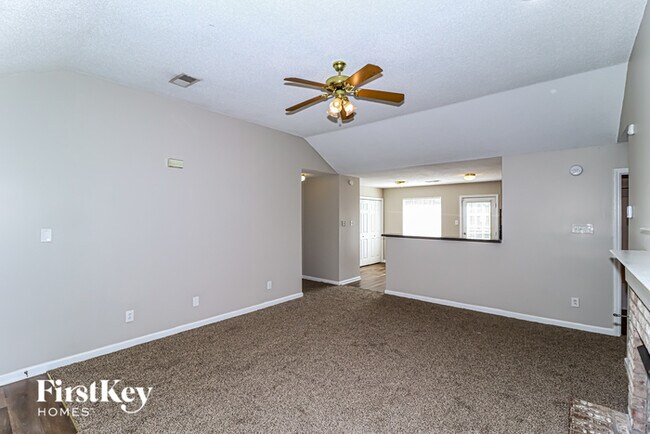 Building Photo - 4643 Blue River Cove