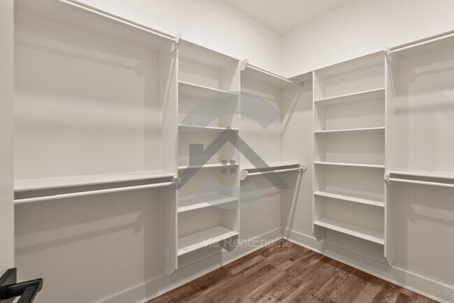 Building Photo - 1295 Acuff Ln