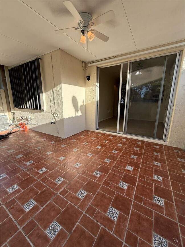 Building Photo - 11011 SW 236th Terrace