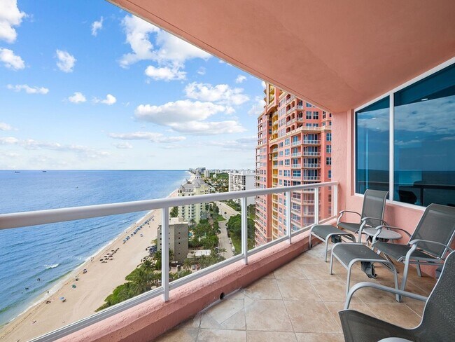 Building Photo - 2110 N Ocean Blvd