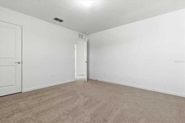 Building Photo - 11216 Sycamore Glen Loop