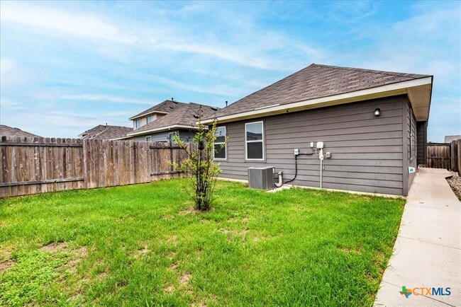 Building Photo - 360 Spiny Lizard Ln