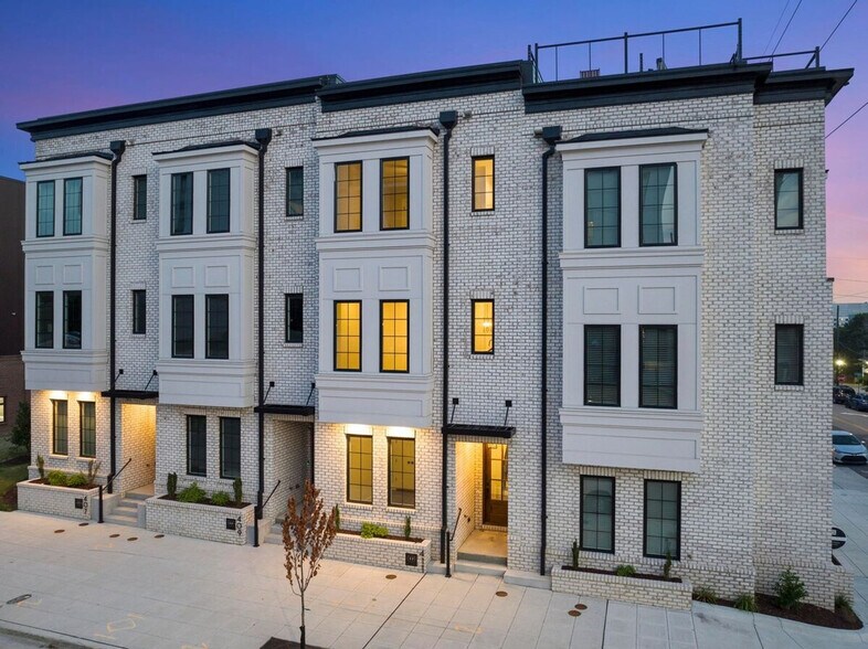 Building Photo - 602 S West St