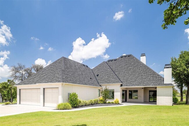 Building Photo - 4716 Moulin Rd