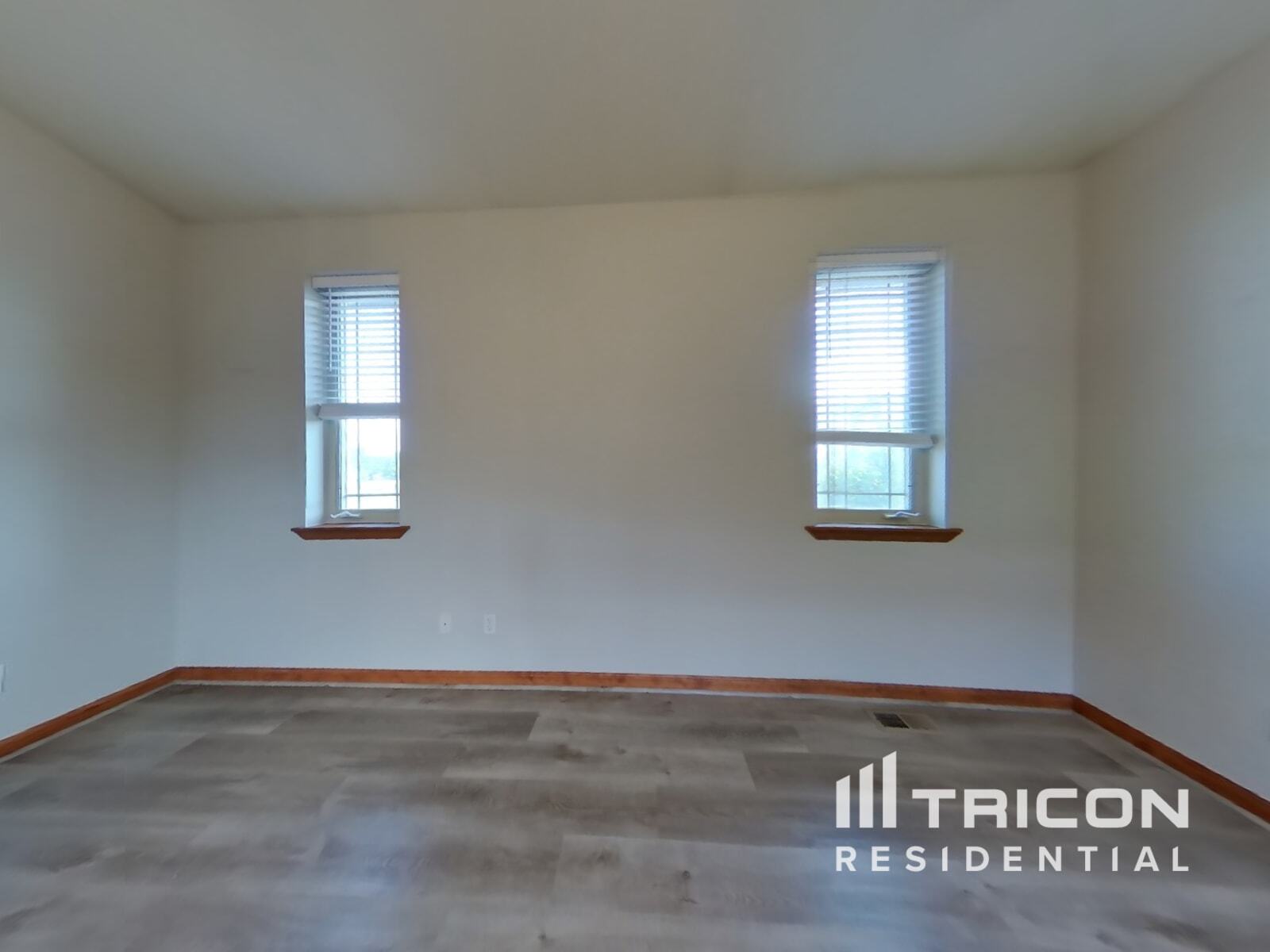 Building Photo - 318 Brophy Ct