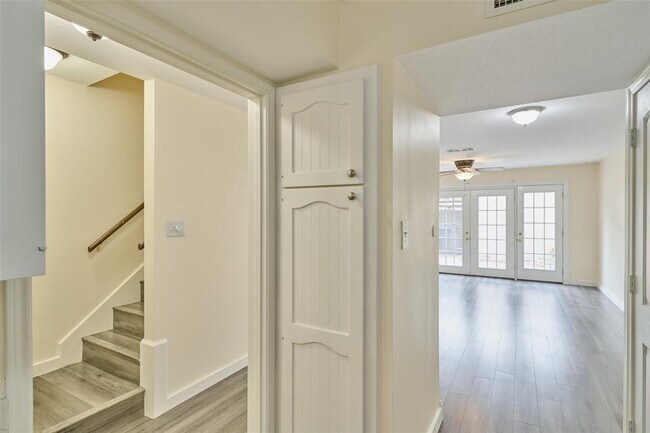 Building Photo - 2308 Winrock Blvd