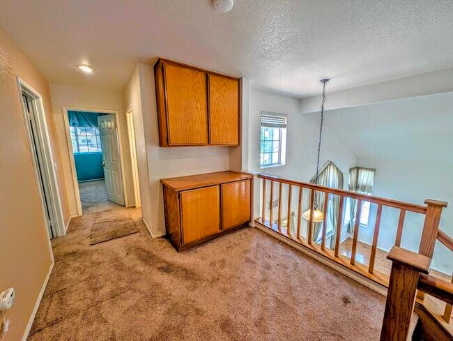Building Photo - 7754 Fox Tail Ct