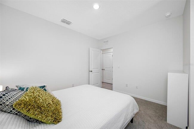 Building Photo - 11130 Crescent Deer Dr