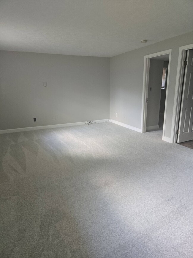 Building Photo - 11042 Amburg Ct