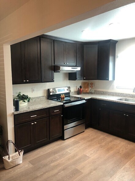 Kitchen with all new appliances - 80 Portola Way