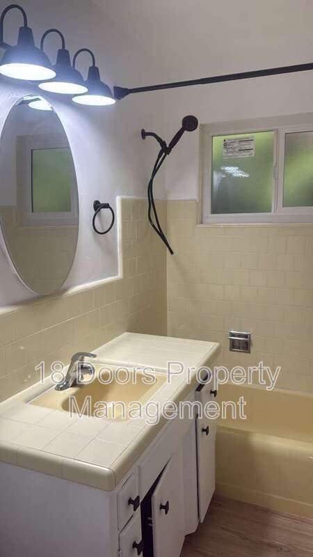 Building Photo - 4353 1/2-4349-52 College Ave