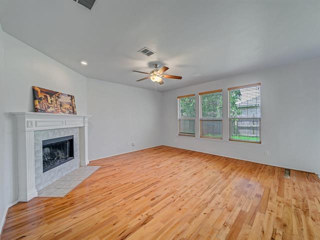 Building Photo - 905 Hems Ln