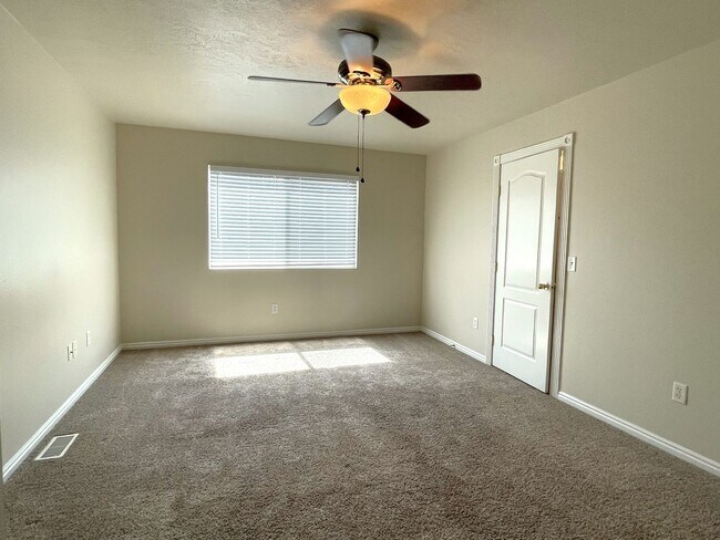Building Photo - 2053 Lexi's Ln