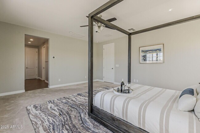 Building Photo - 3310 E Los Gatos Dr