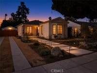 Building Photo - 4586 Sunnyside Dr
