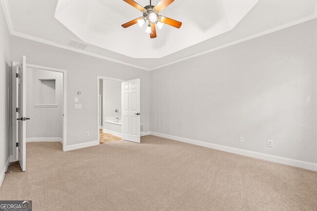 Building Photo - 3329 Rosecliff Trace NE