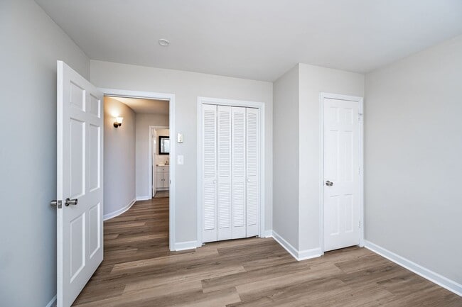 Building Photo - Beautiful Hopewell Move In Ready Home!