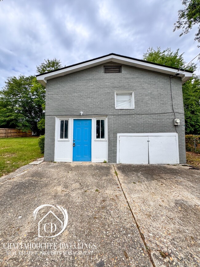 Primary Photo - 243 Sidney Dr