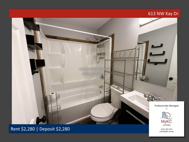 Building Photo - Spacious 3 Bedroom / 2.5 Bathroom Home with Finished Basement, Fenced Yard, and 2-Car Garage!