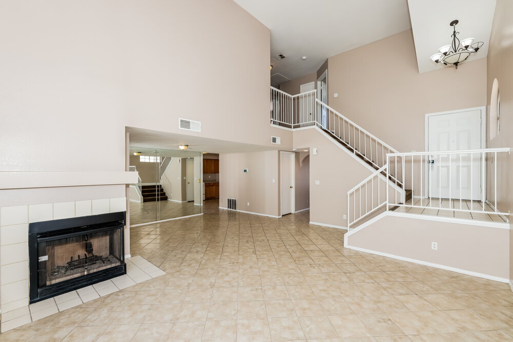 Building Photo - 1605 Fig Palm Ct