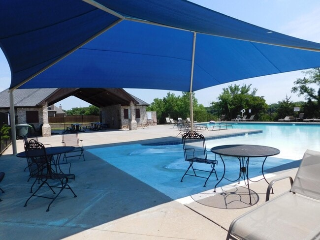 Building Photo - 4 Bedroom, 3 Bathroom Single Story in East Edmond With Storm Shelter