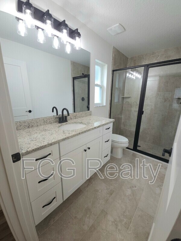 Building Photo - 7649 W Normandy Pl