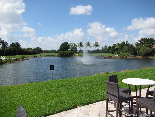 Building Photo - 4850 NW 102nd Ave