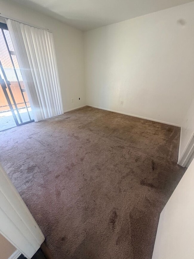 Building Photo - Palms Apartments San Marcos 2 bed 2 bath
