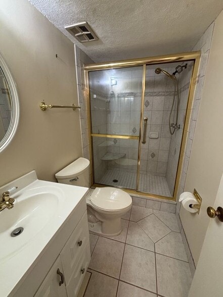 Building Photo - 420 64th Ave