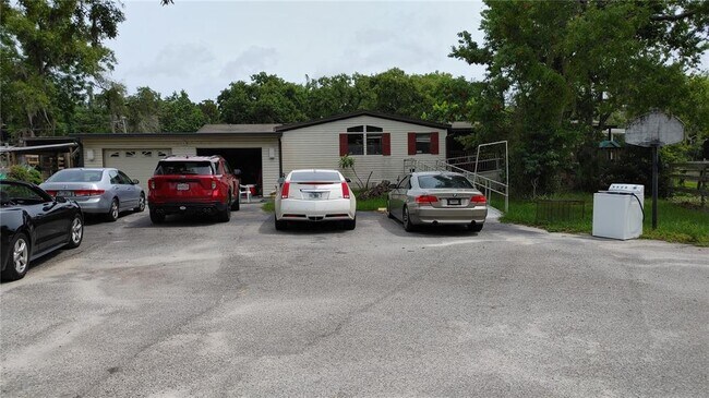 Building Photo - 11025 Pinto Dr