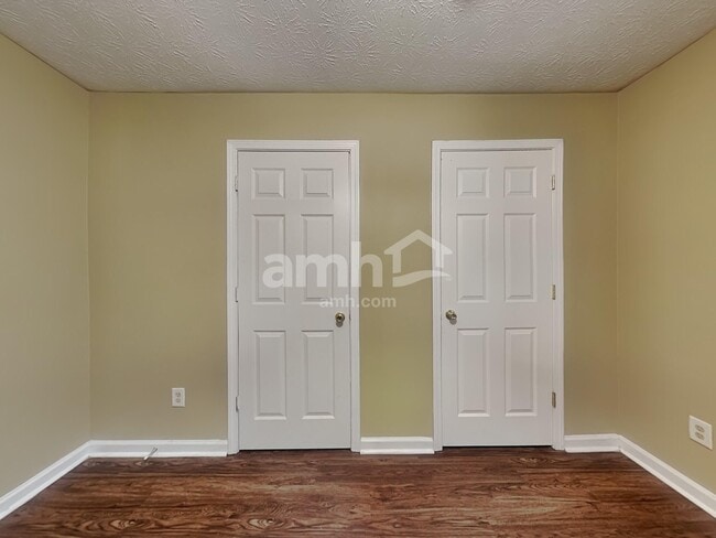 Building Photo - 3442 Kittery Dr