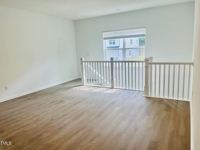 Building Photo - 3284 Roundly Rd