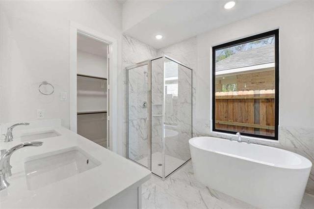 Building Photo - 7315 Lake Arrowhead Ln