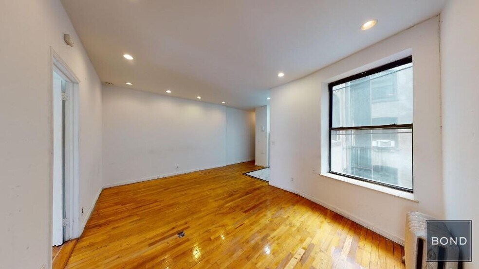 Building Photo - 188 Second Avenue