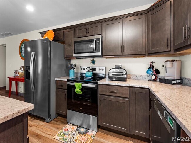 Building Photo - 3713 Justine Drive