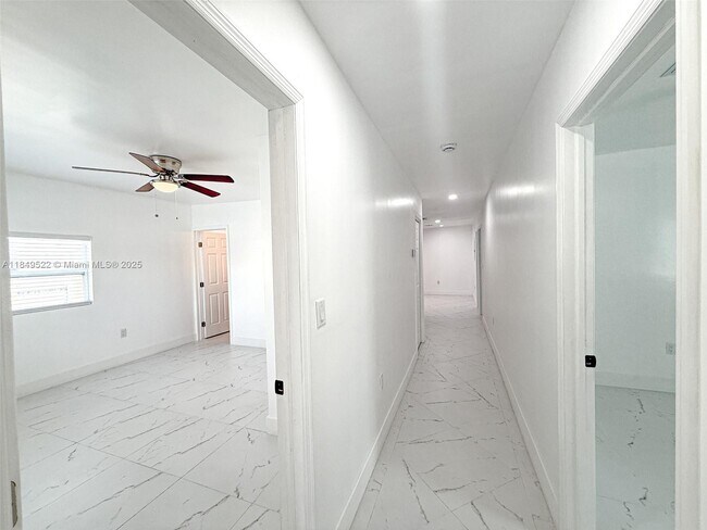 Building Photo - 1064 NW 29th Terrace