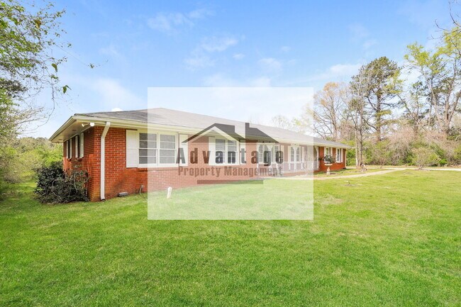 Building Photo - 6615 Cascade Palmetto Hwy