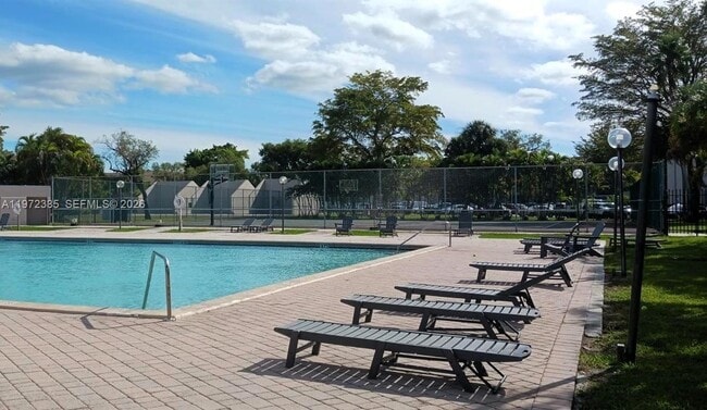 Building Photo - 8760 SW 133rd Avenue Rd