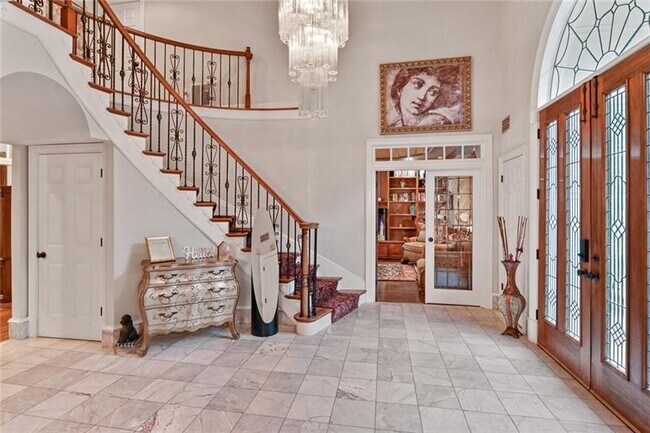 Building Photo - 80 Gladwyne Ridge Dr