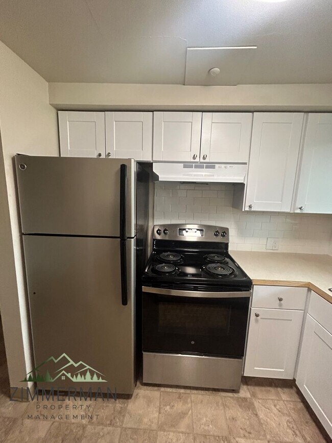 Building Photo - 1635-1645 Polk St.