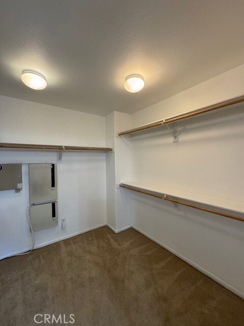 Building Photo - 7032 Edinboro St