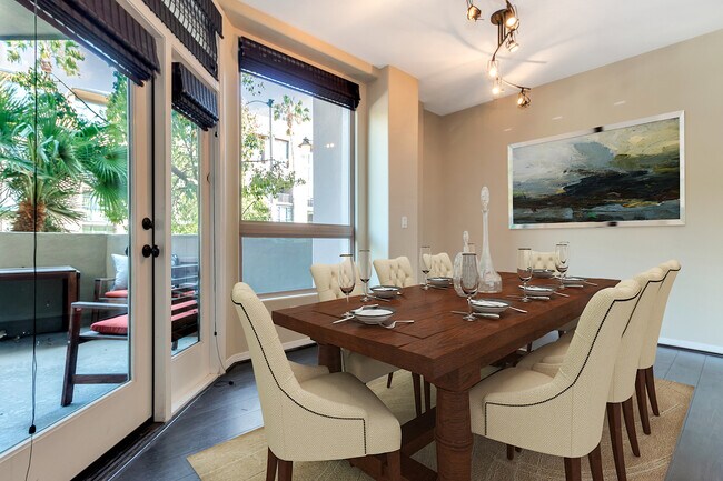 Building Photo - 13044 Pacific Promenade