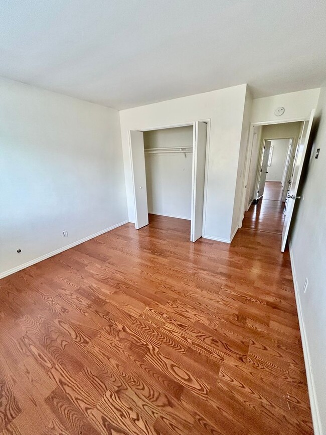 Building Photo - 4 Bedroom 3 bath Home In Rolando Village