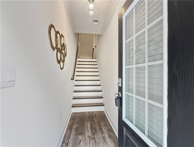 Building Photo - 1160 Kendron Ln