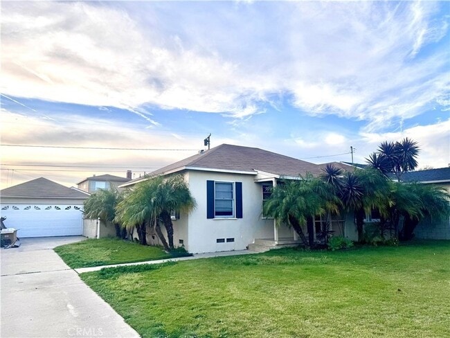 Building Photo - 15523 Ruthelen St